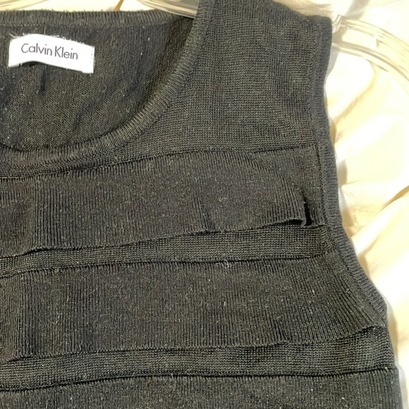 Black layered Calvin Klein shift dress.  Great on its own or layer with turtle - Picture 3 of 3